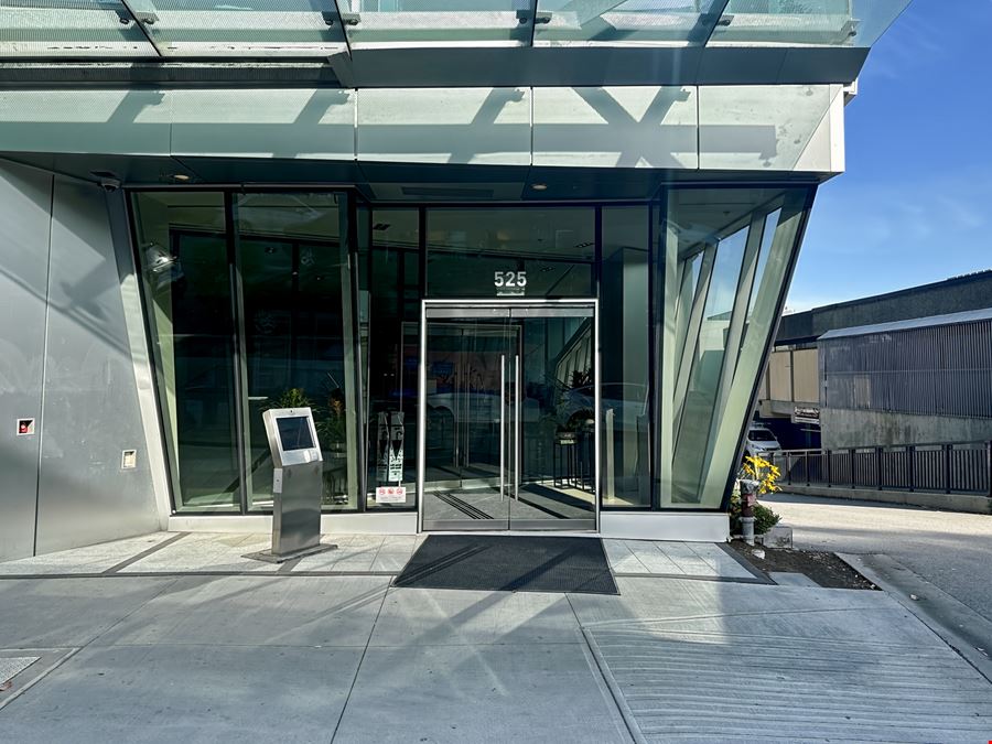 BC, Vancouver - 525 West 8th Avenue