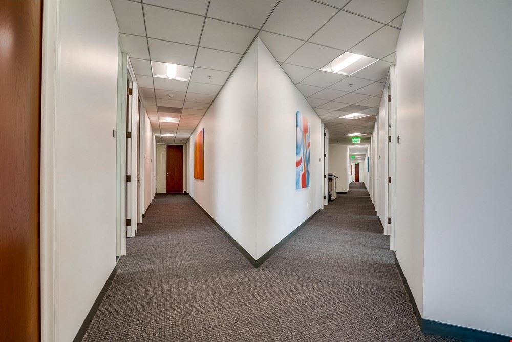 Wilshire Bundy Plaza