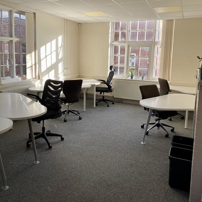Moor Pool Estate Office - coworking and meeting space