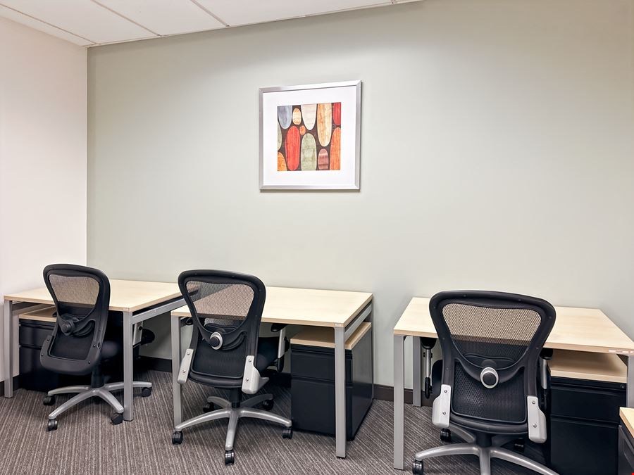 Regus - Princeton - Carnegie Center
