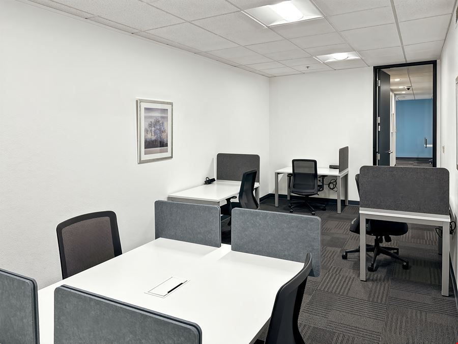 MO, Saint Charles - 3333-7 Rue Royale Street
