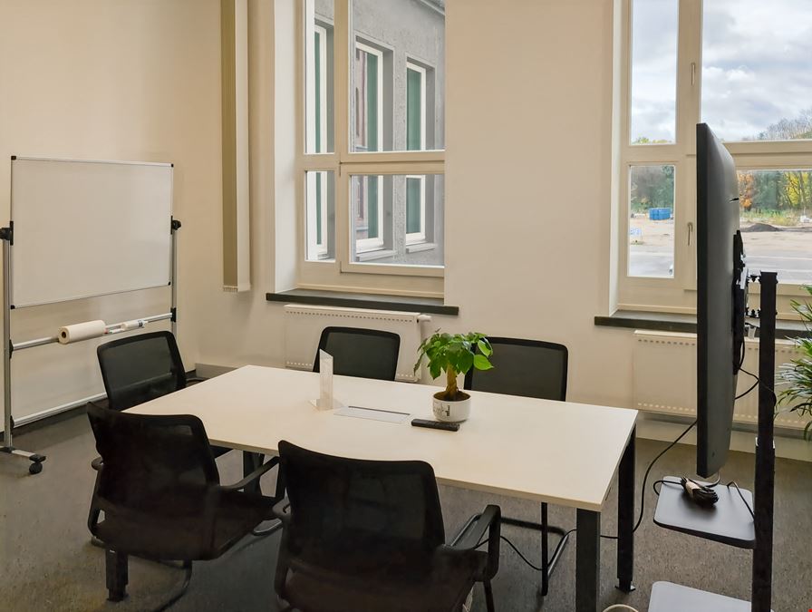 Regus - Europark