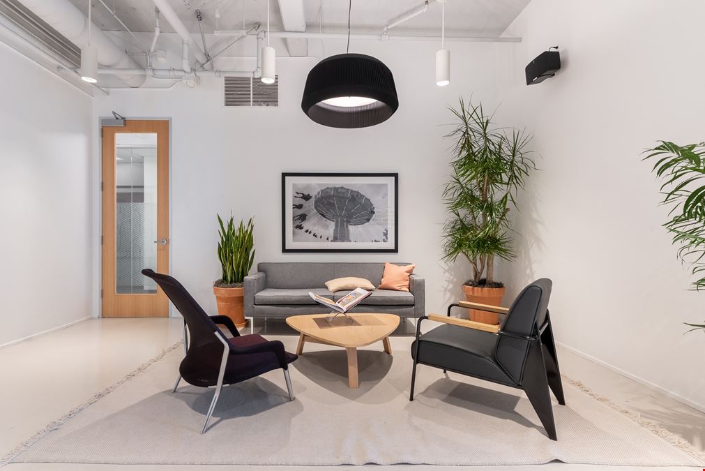 CA, Oakland - Spaces Jack London Square