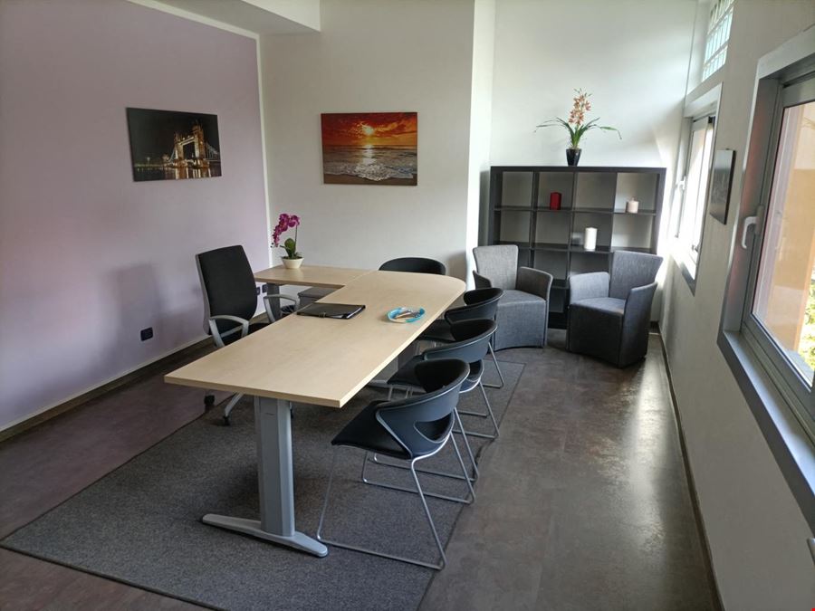 Business Point - Como