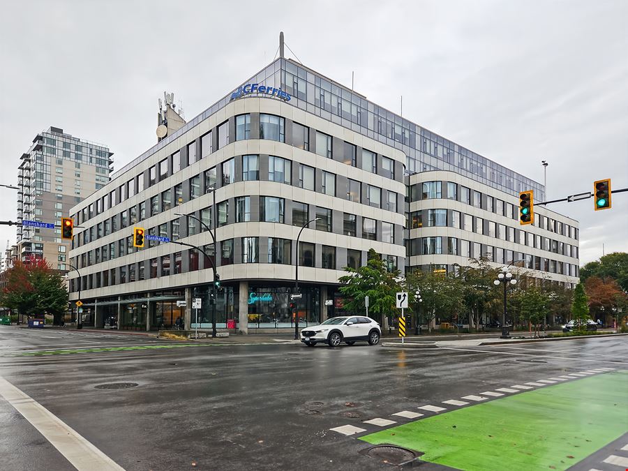 BC, Victoria – The Atrium