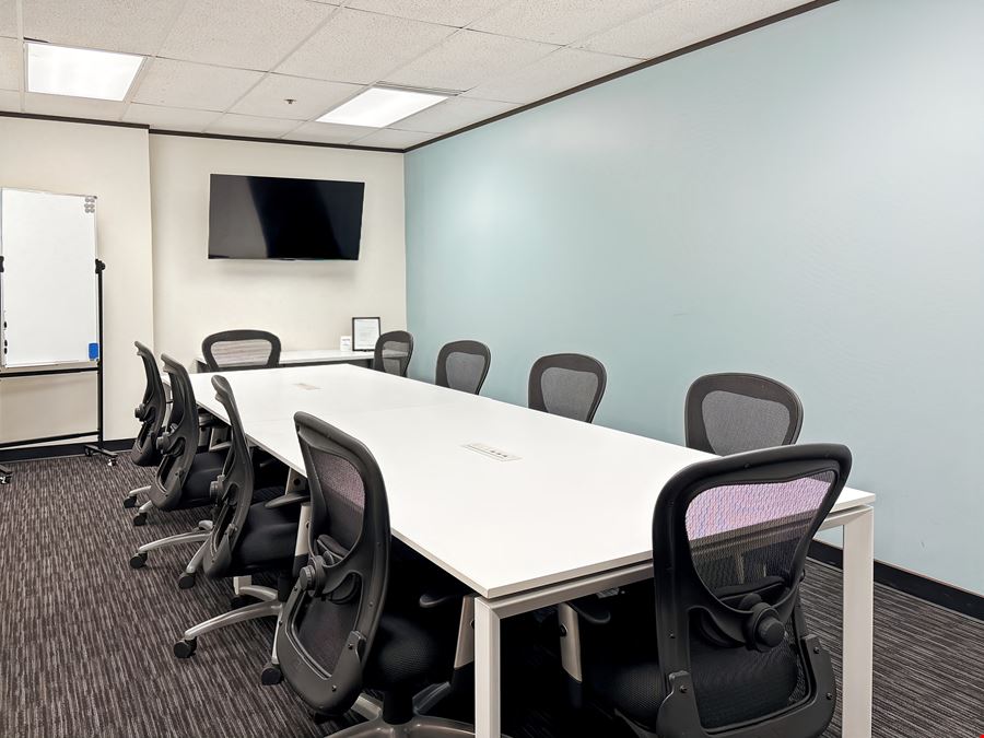 MI, Troy - Troy Liberty Center