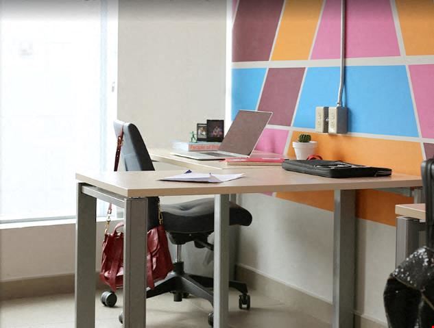 Panal Coworking - Del Portal Building