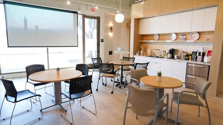 Vision Alliance Elite Workspaces, Inc.