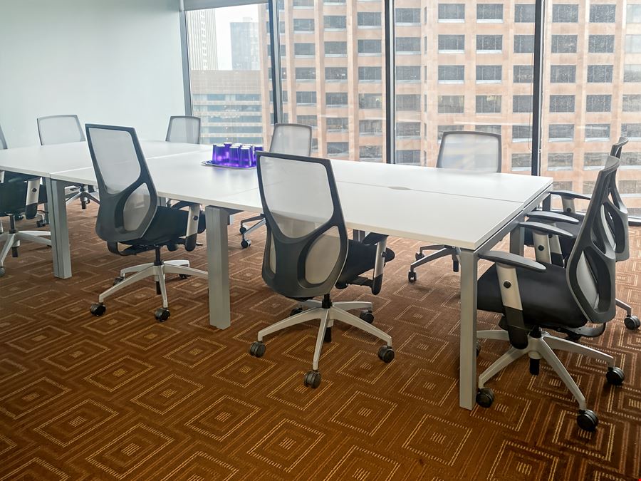 LA, New Orleans - St Charles and Poydras