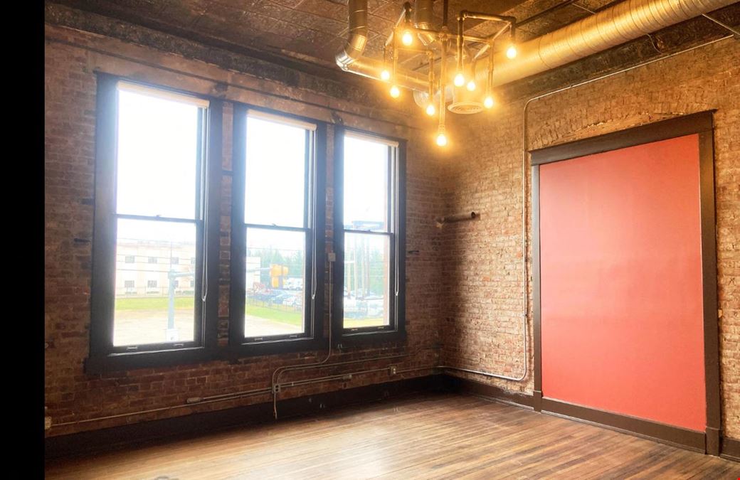 The Quixote - 2104 East Washington Street