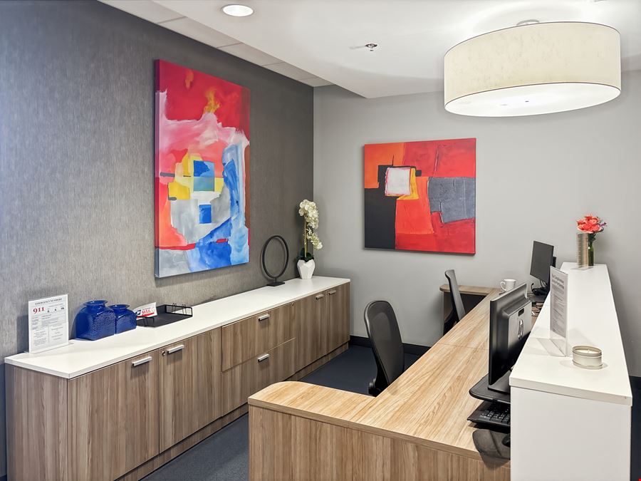 CA, Solana Beach - Solana Beach Corporate