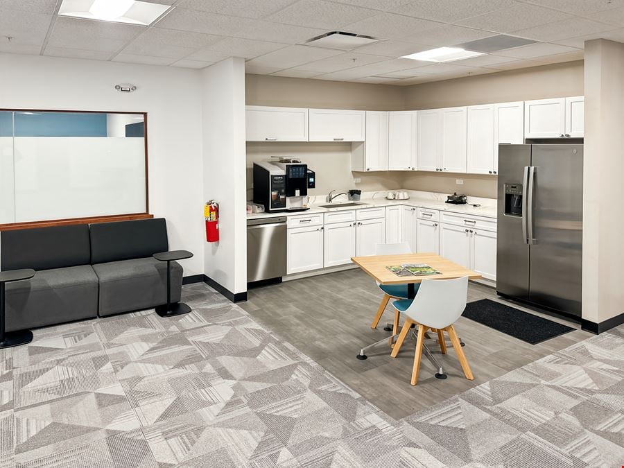 Spaces - Buffalo Grove - Busch Parkway