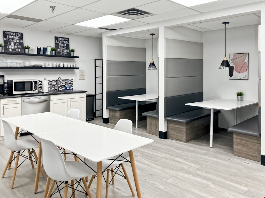 Regus - Southfield - Onyx Office Plaza