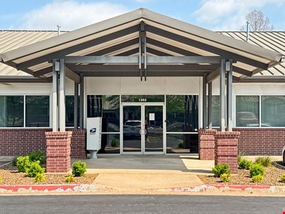 Regus - Bentonville - Beau Terre