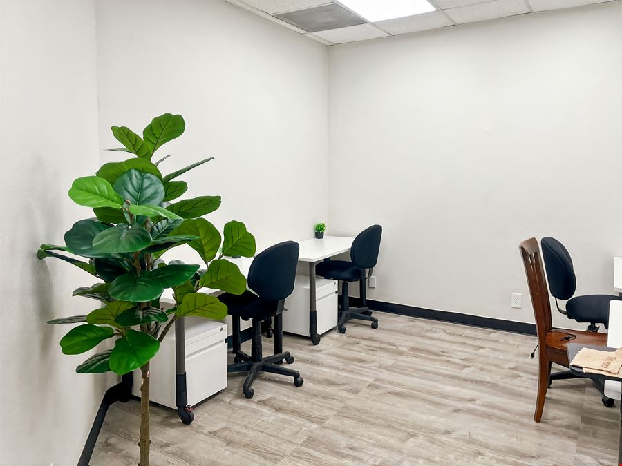 CA, Santa Clarita- Sierra Hwy