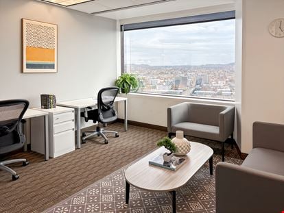 Preview of Regus - Portland - US Bancorp Tower Office space for Rent in Portland