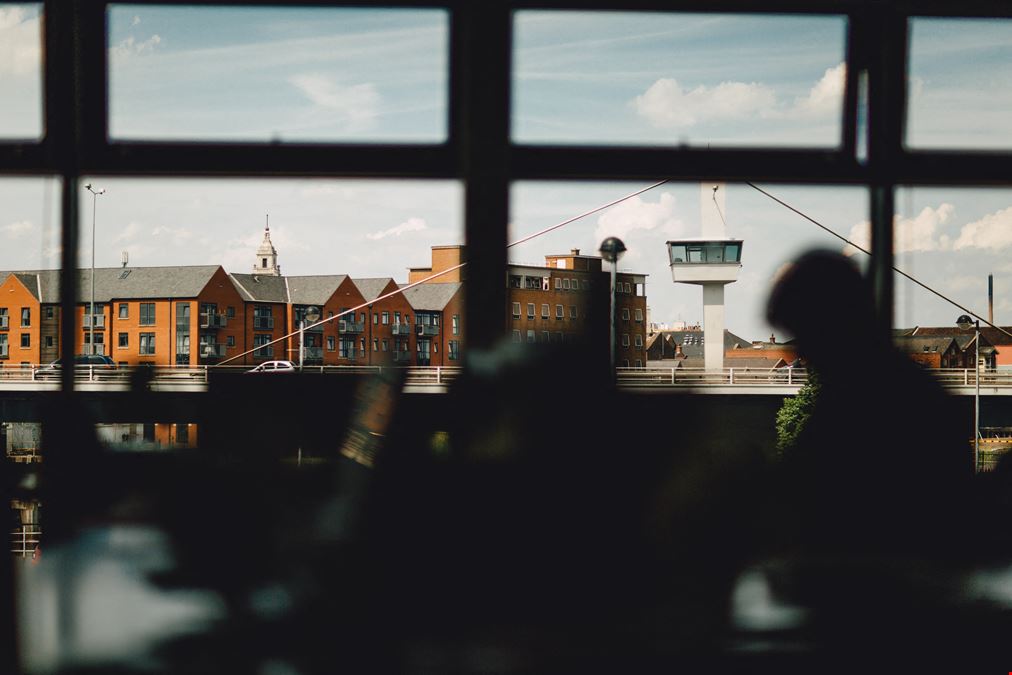 Business Centre @ The Deep