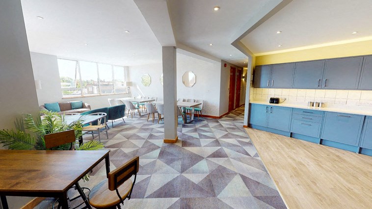 Full Floor Office