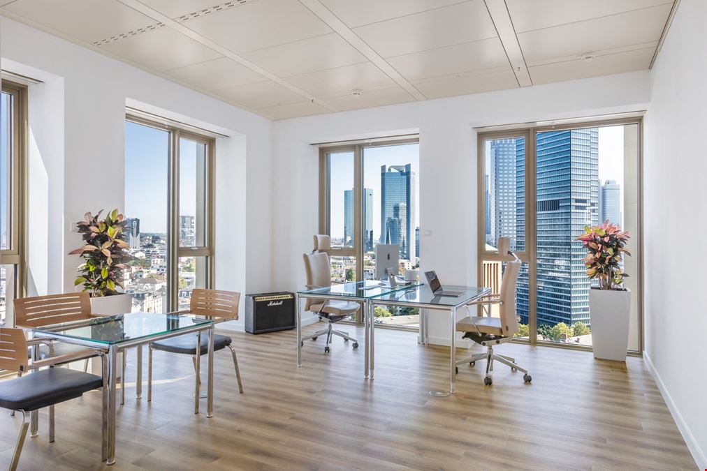K1 Business Club - k1 BusinessClub Tower 185