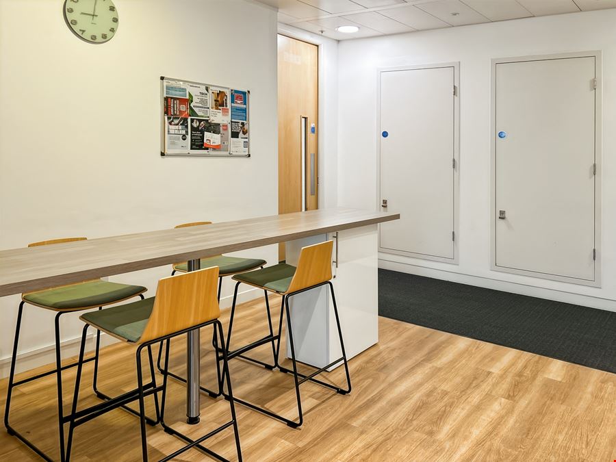 Regus - Spinningfields
