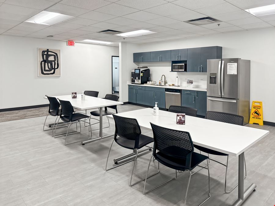 PA, King of Prussia - American Ave