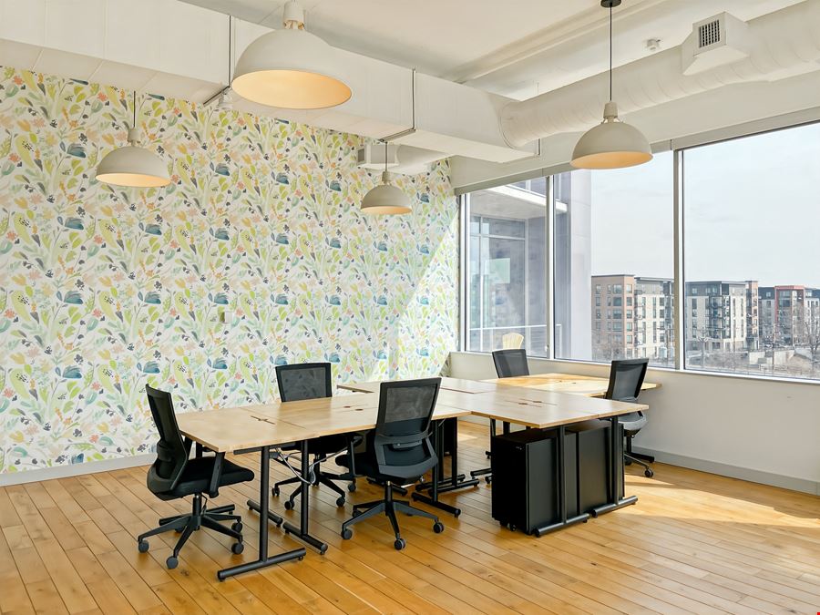 MN, Minneapolis - Lagoon Ave