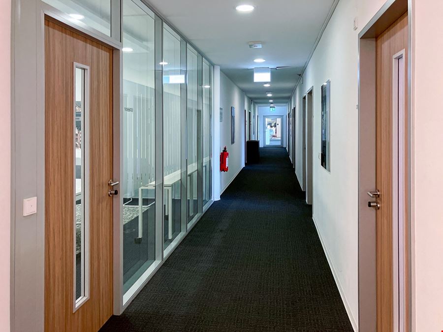 Regus - Business Park