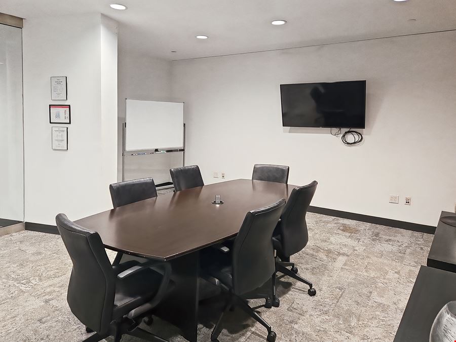 Regus - Alpharetta - Deerfield