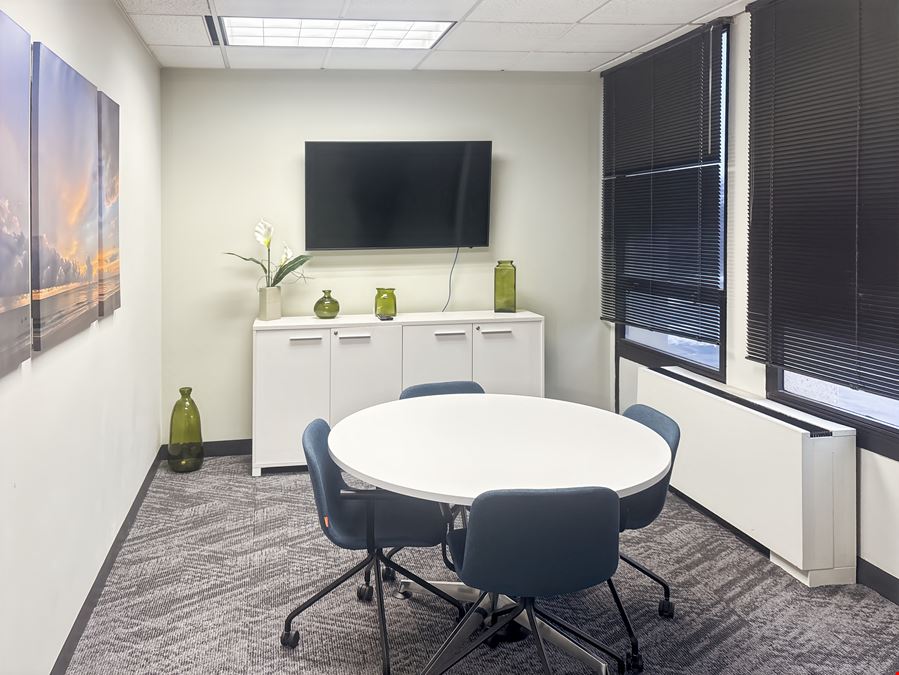 Regus - Melville - Broadhollow Rd