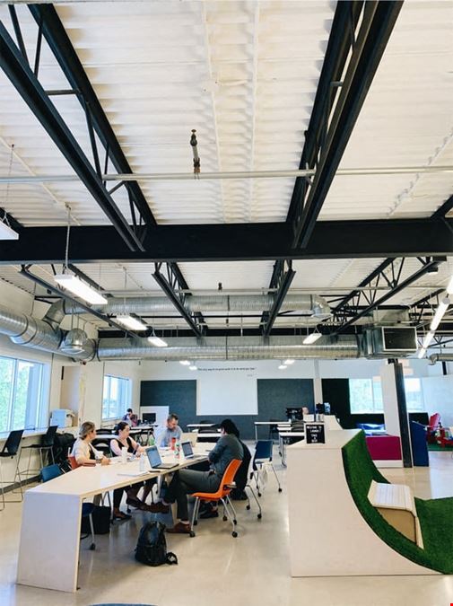 Launch Coworking Space - Southside