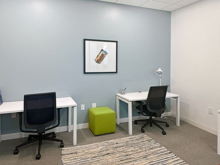 NC, Raleigh - Spaces Crabtree Terrace