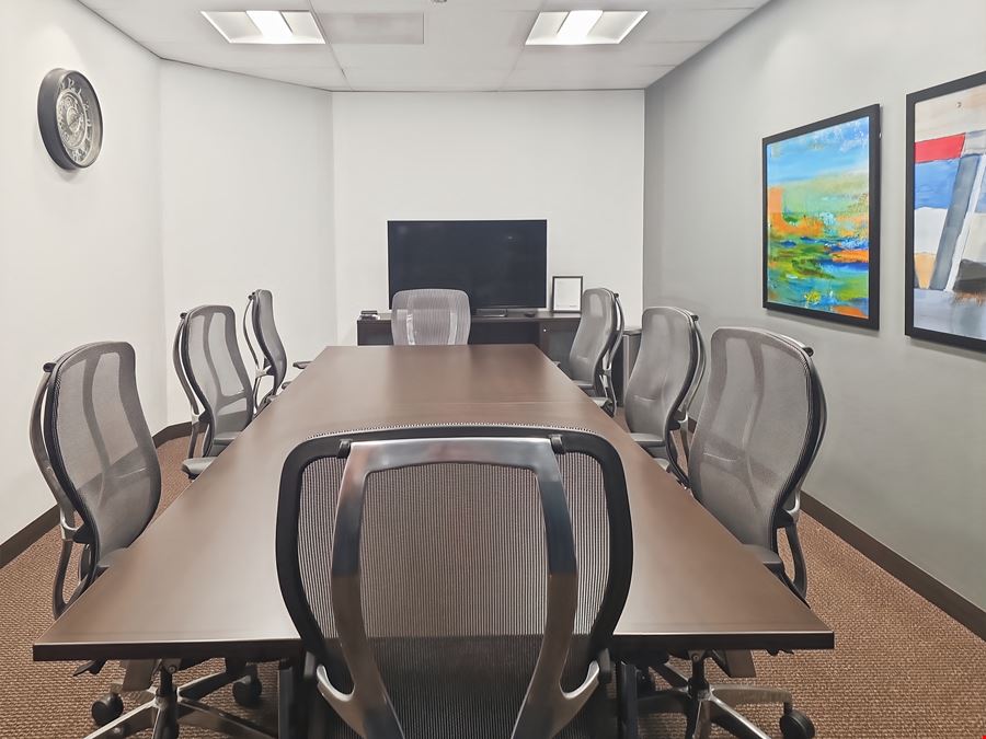 TX, Dallas - Mockingbird Towers