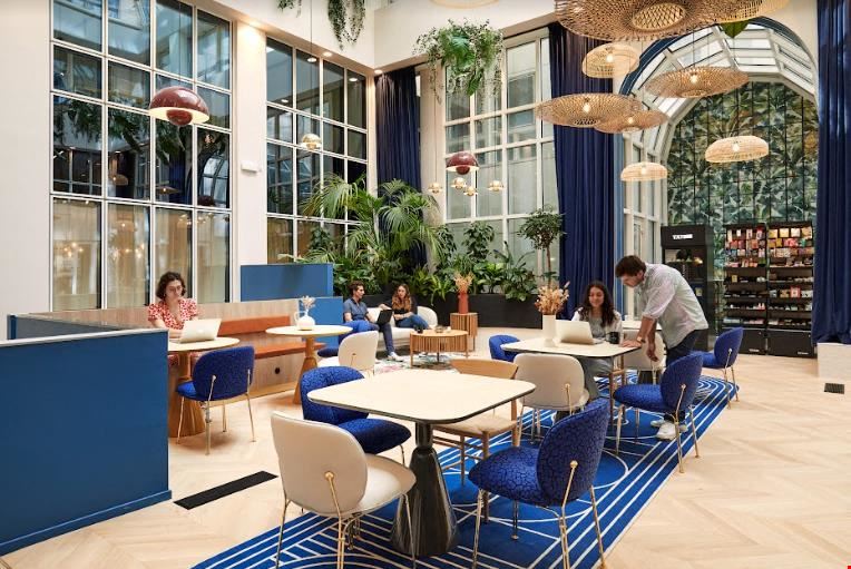 Morning Coworking- Pont De L'Alma