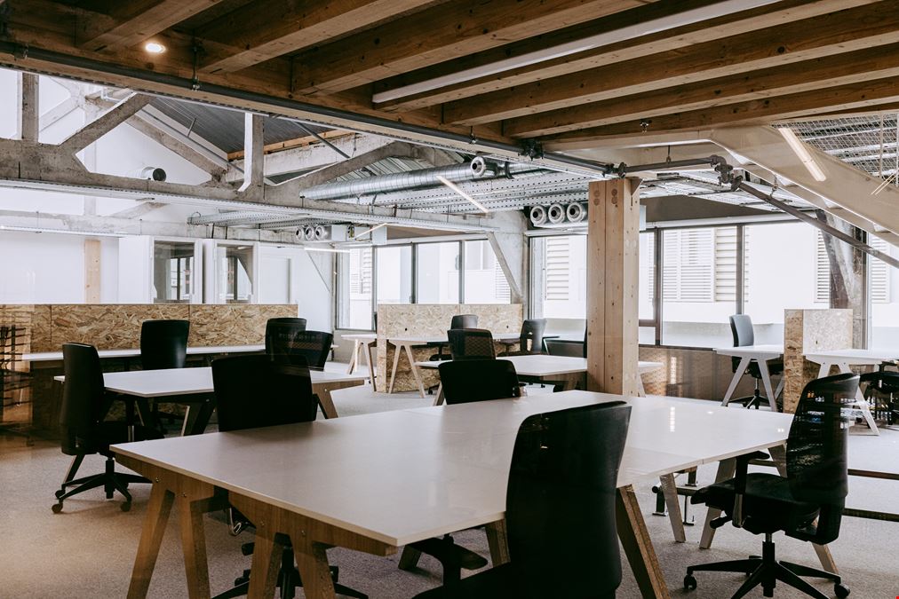 Les Halles De La Cartoucherie - Le Coworking des Halles Cartoucherie