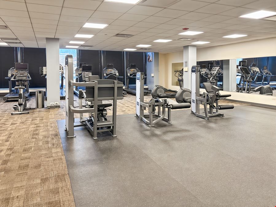 IL, Schaumburg - 1600 Corporate