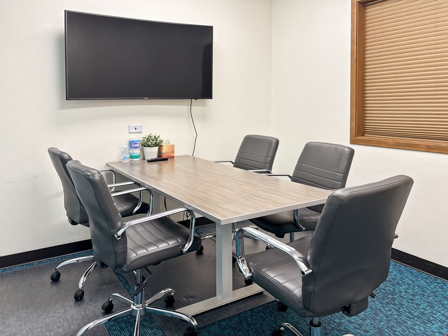 WA, Kennewick - W Grandridge Blvd