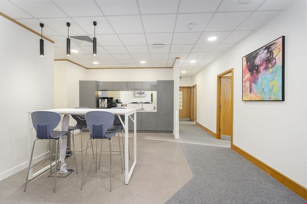Kettering, Grafton Court