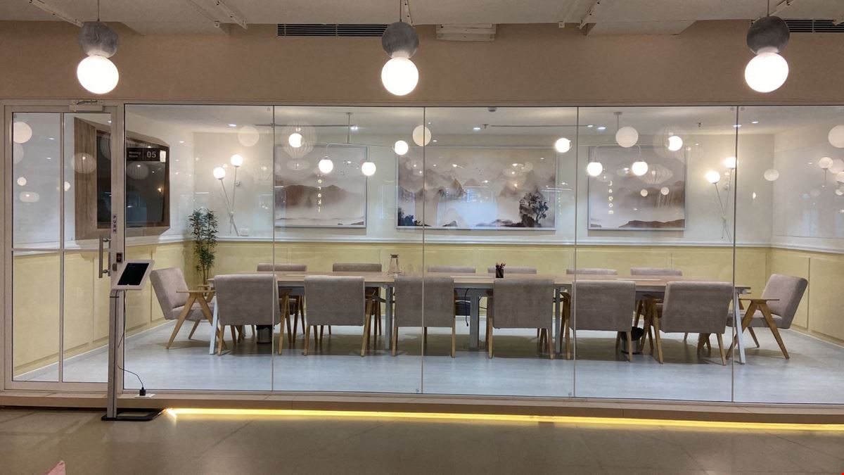 Alt.f - Orchid Business Park