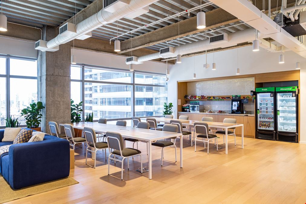 Nações Unidas 14261 - Torre B