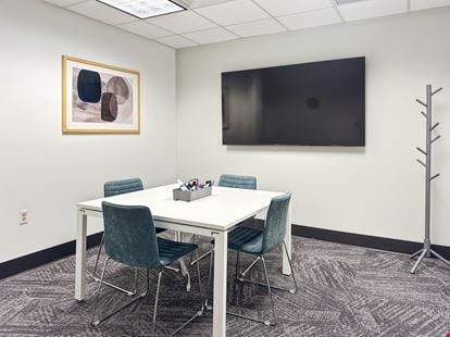 Regus - Baton Rouge - Florida St