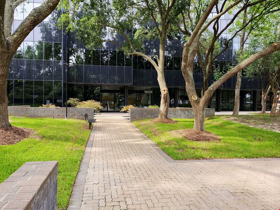 TX, Houston - Park Ten Place