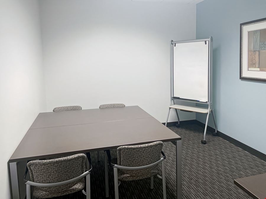 Regus - Austin - River Place