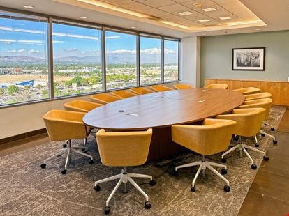Preview of CA, Woodland Hills - Warner Center Office space for Rent in Los Angeles