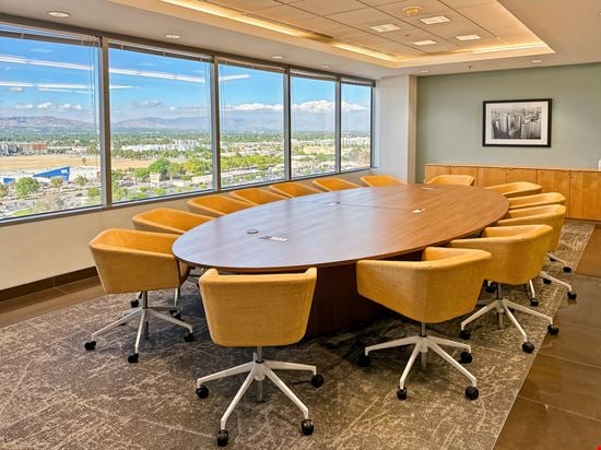 Preview of CA, Woodland Hills - Warner Center Office space for Rent in Los Angeles