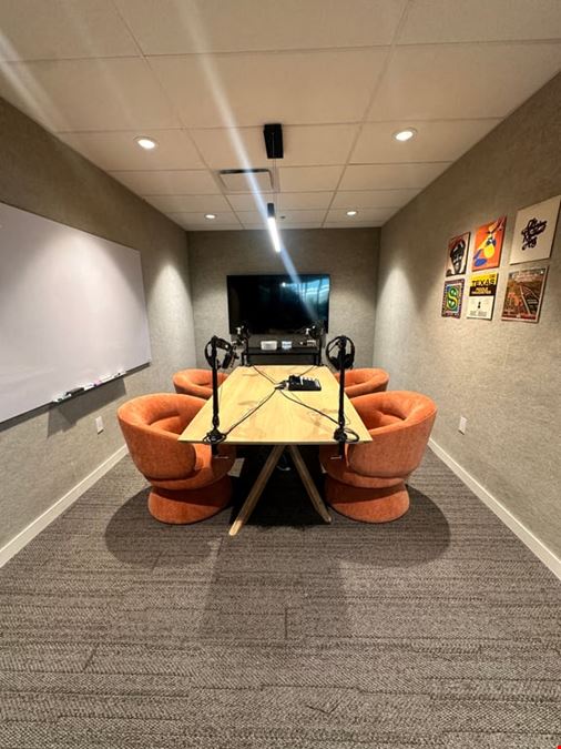 Podcast Studio
