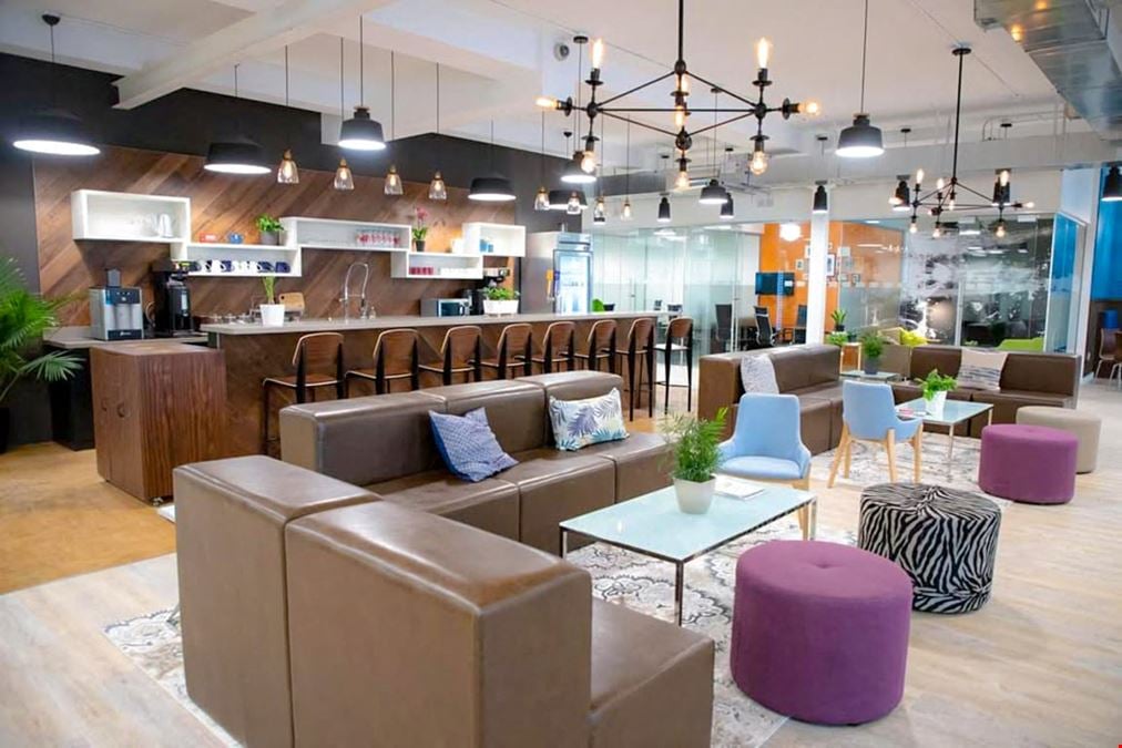 Spacious Etobicoke Event Venue – Perfect for Corporate & Social Gatherings