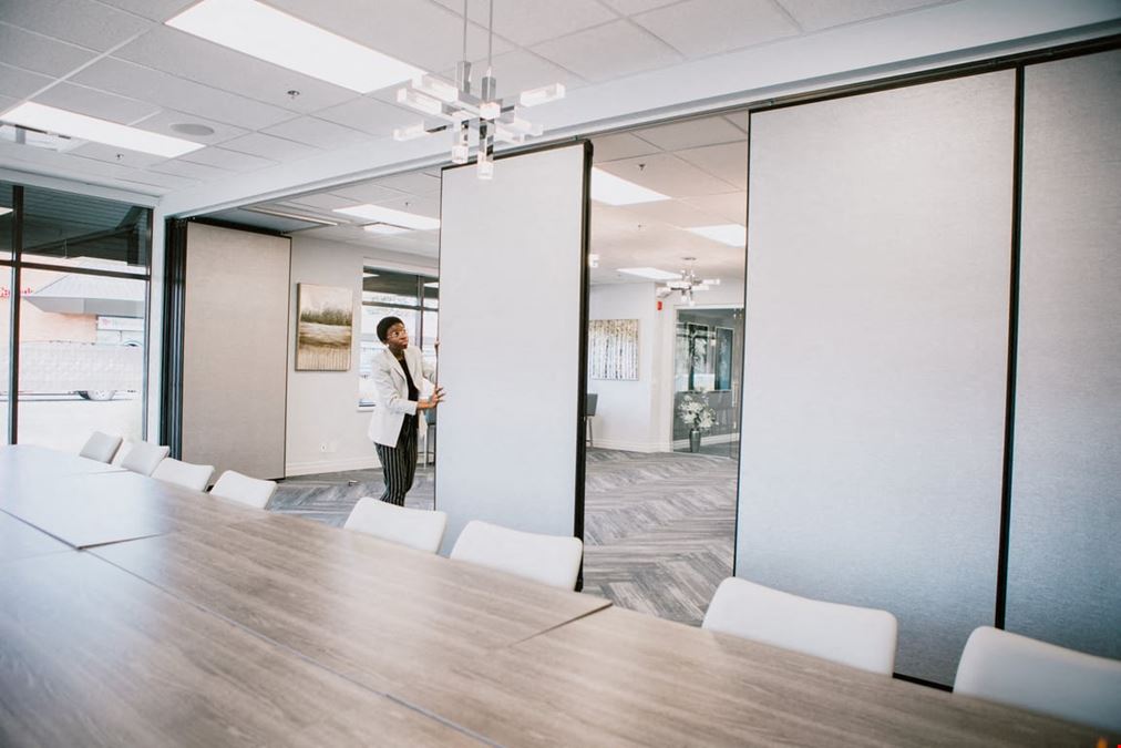 Connection Meeting Room