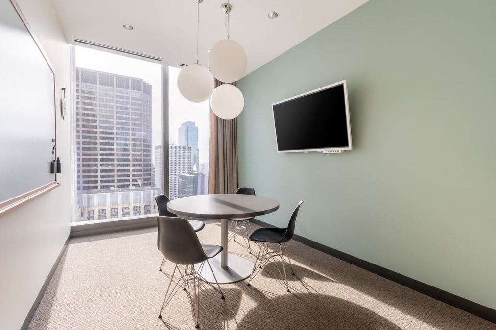 IL, Chicago – 110 North Wacker Drive