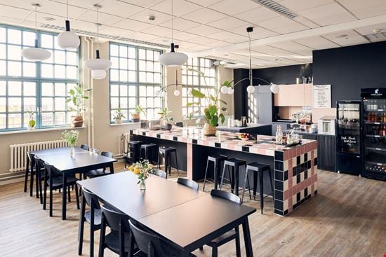 Preview of Unicorn AEG 2 Office space for Rent in Berlin