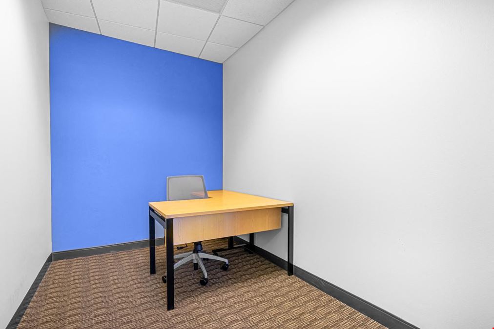 TX, Dallas - The Crescent